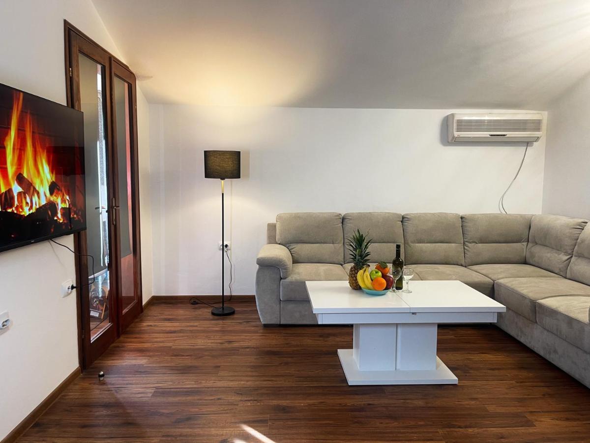 Family Residence Petrovac Exterior foto